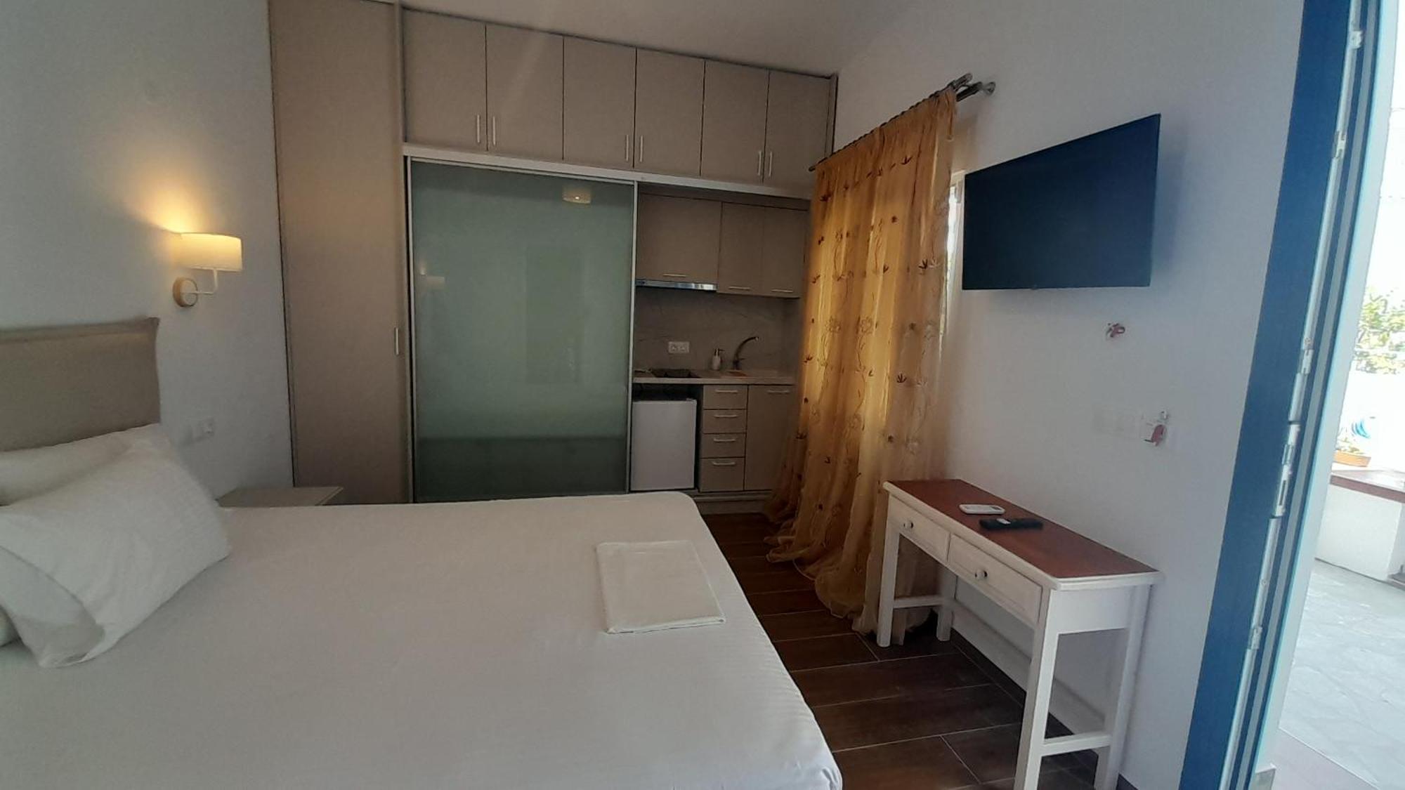 Nostos Hotel Patitírion Eksteriør billede