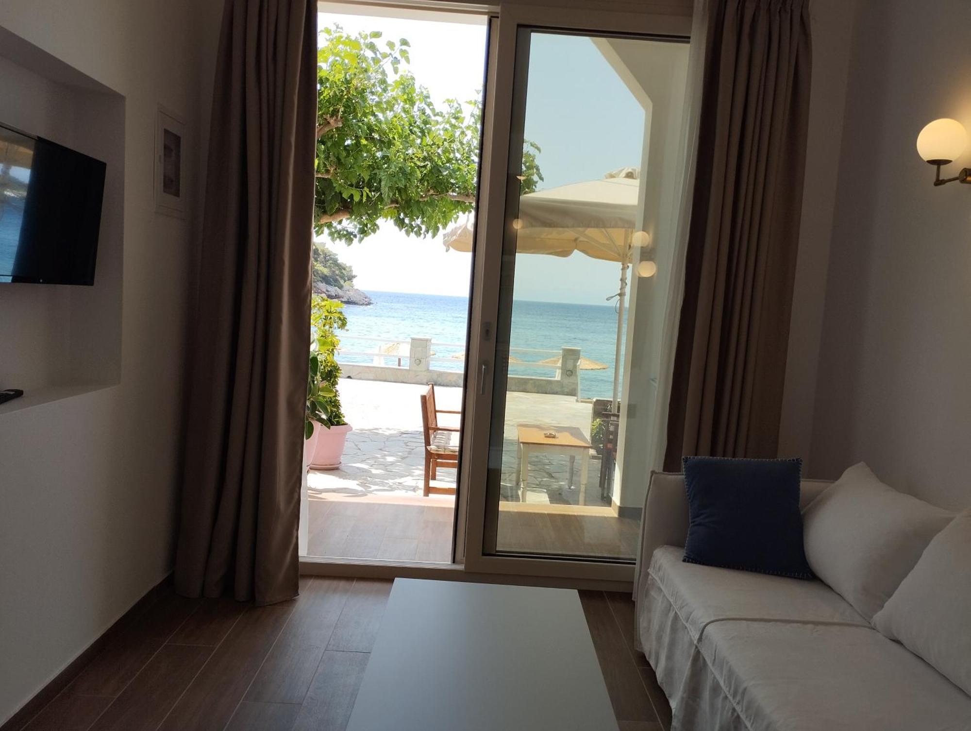 Nostos Hotel Patitírion Eksteriør billede