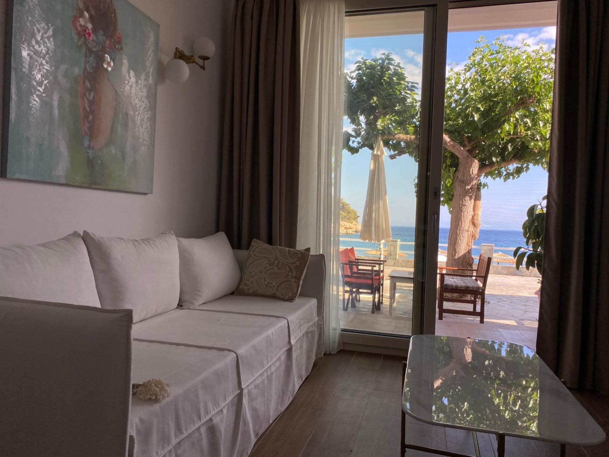 Nostos Hotel Patitírion Eksteriør billede