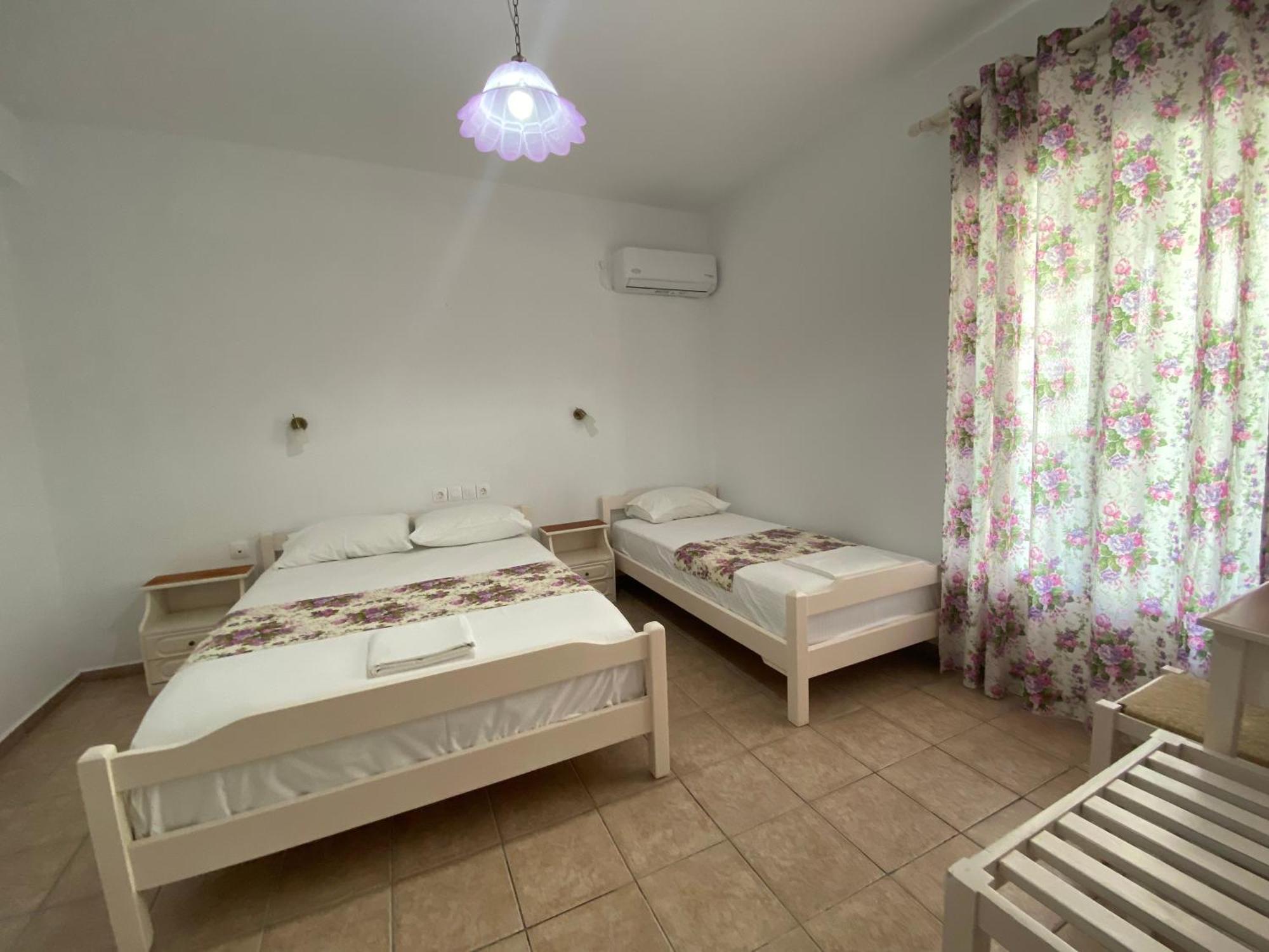 Nostos Hotel Patitírion Eksteriør billede